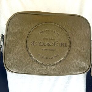 Coach Dempsey Crossbody C2828 Olive Green Leather Bag NWT $328 Retail
